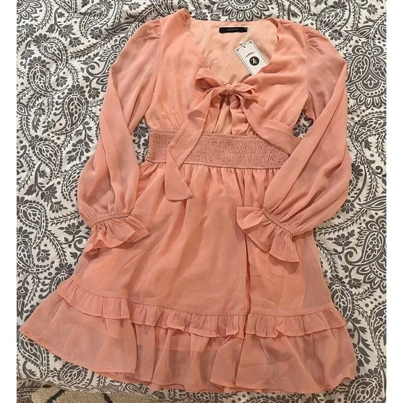 zescia womans sexy long sleeve dress w/tie, smocked waist sz womans sm NWT - Picture 14 of 14